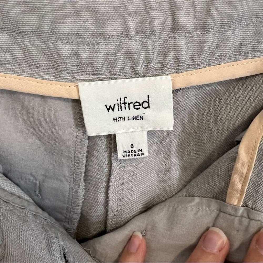 Aritzia Wilfred Allegra Short Light Grey Linen Shorts - Picture 11 of 15